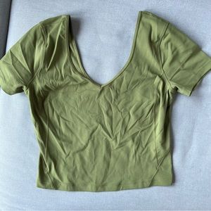 Lululemon align short sleeve v neck shirt in green size 8